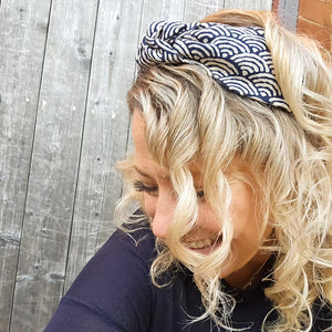 Navy with Natural Wave Crest Knotted Headband