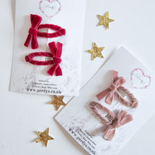 Load image into Gallery viewer, Velvet bow snap clips