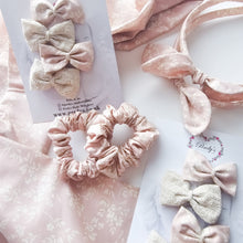 Load image into Gallery viewer, Pink Floral Alice Band