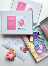 Load image into Gallery viewer, Handmade DIY Felt Flower Clip Craft Set