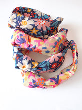 Load image into Gallery viewer, Blue Floral Knotted Headband