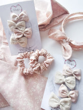 Load image into Gallery viewer, Beautiful Pink and Cream Mini Bows