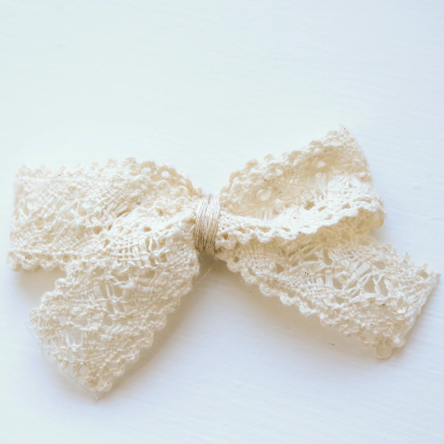 Crochet Ribbon Bow