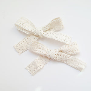Vintage crochet ribbon bow