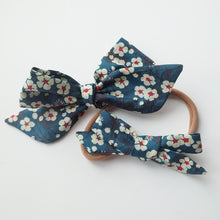 Load image into Gallery viewer, Mini Liberty of London Handtied Bows