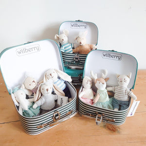 Grande Wilberry Collectable Suitcase Set